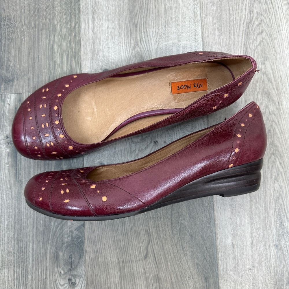 Mix Mooz Patton Women's Burgundy Leather Flats size 10